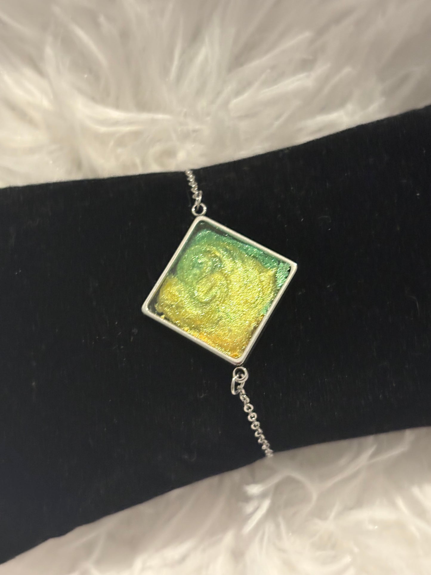 Silver Bracelet - Green Diamond Shape